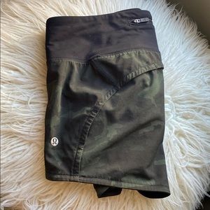 Camo lululemon shorts